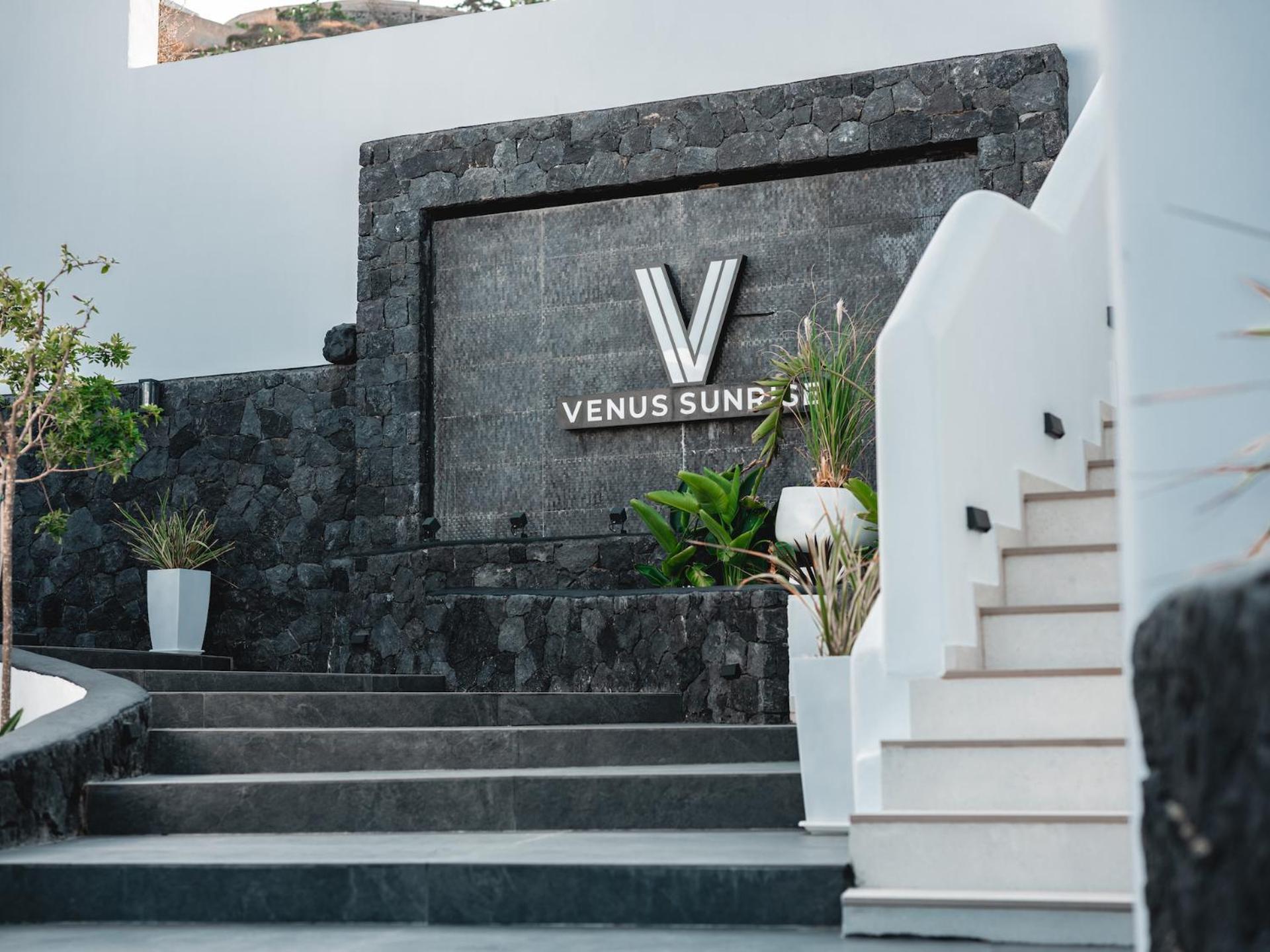 Venus Sunrise Suites & Villas Vourvoulos Exterior photo